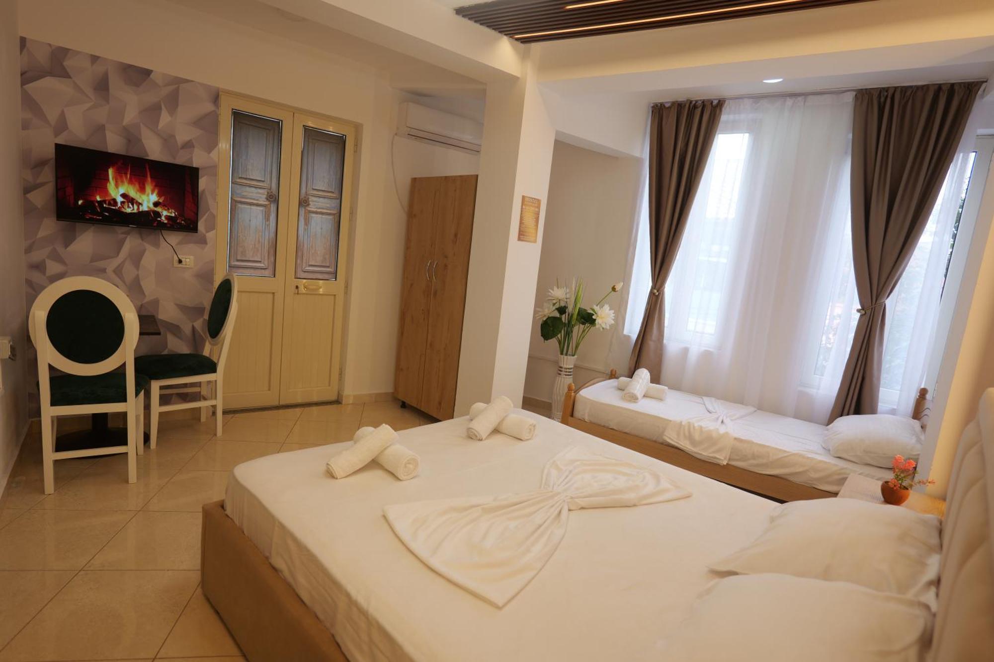 Golden Sleep Hostel Шкодер Экстерьер фото