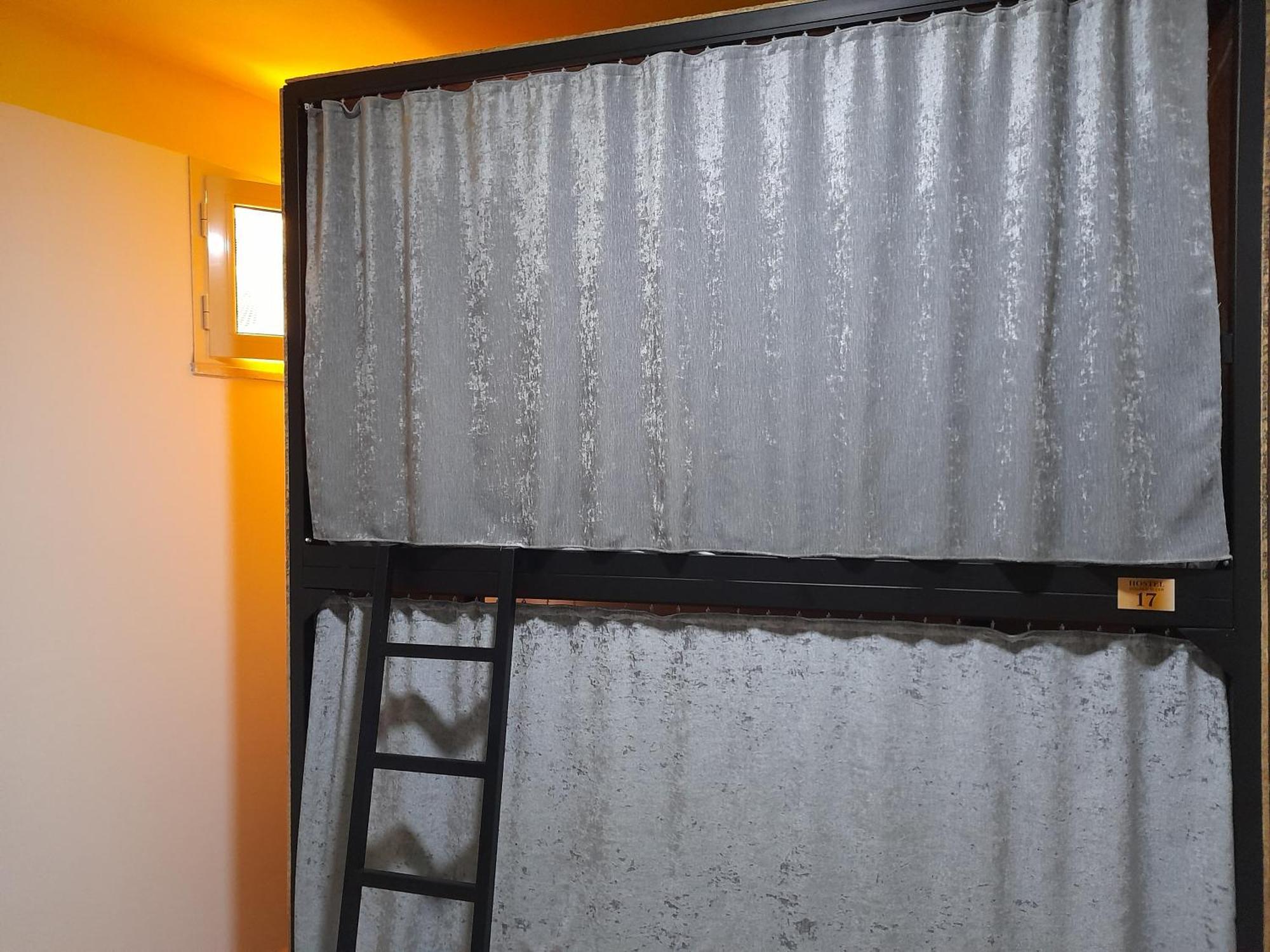 Golden Sleep Hostel Шкодер Экстерьер фото