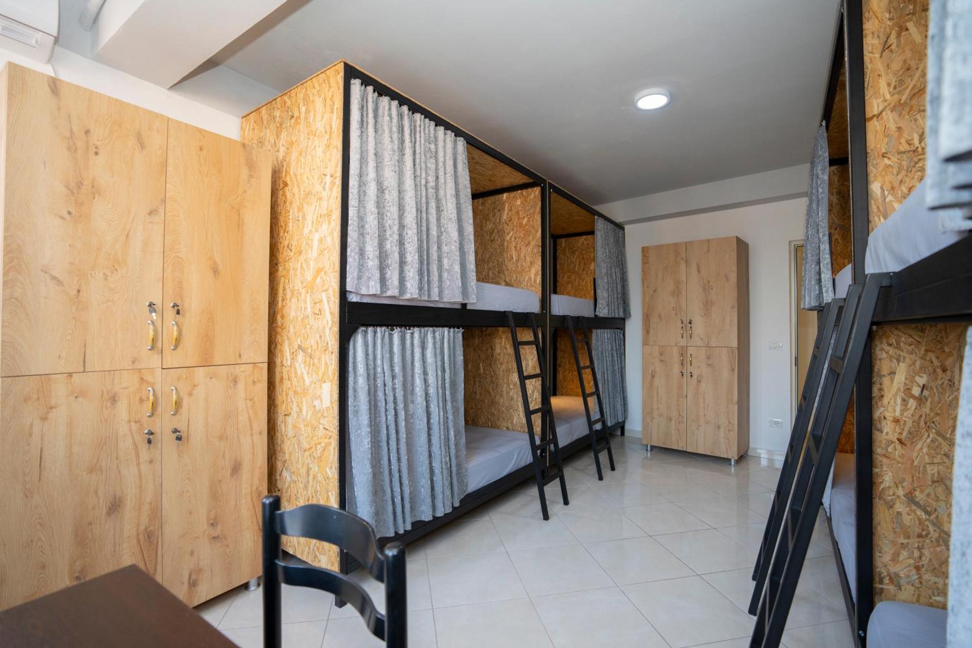 Golden Sleep Hostel Шкодер Экстерьер фото